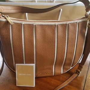 Michael Kors Brooklyn Applique Leather shoulder ba